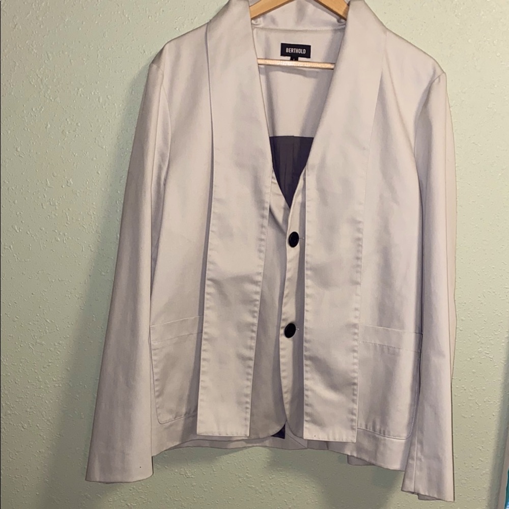 Berthold Women's Light Gray Open-Front Blazer Jacket